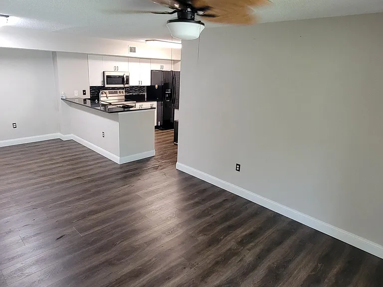 1590 S 42nd Cir #101 — Photo 7