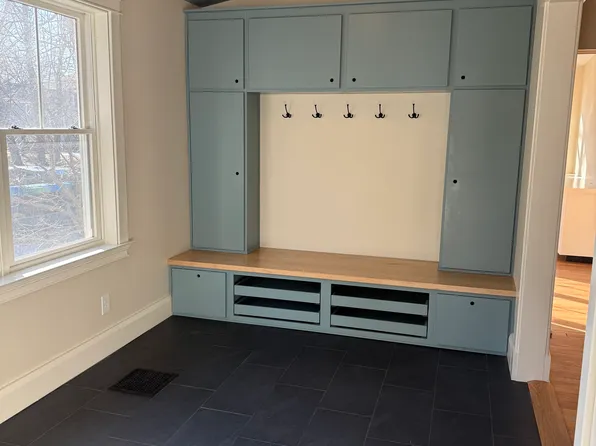 164 Coyle St #B, Portland, ME 04103