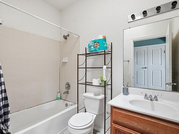 4th image of 14309 Venecia Dr