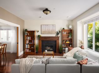 4804 Elgin St, Vancouver, BC V5V 4S1