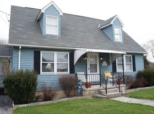 1277 Porters Rd, Spring Grove, PA 17362