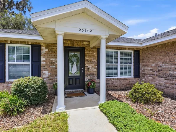 25142 SW 18th Ave, Newberry, FL 32669