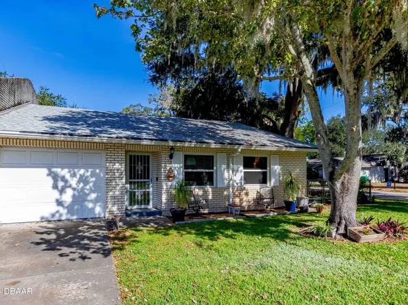 900 Kingsport Ct, Holly Hill, FL 32117