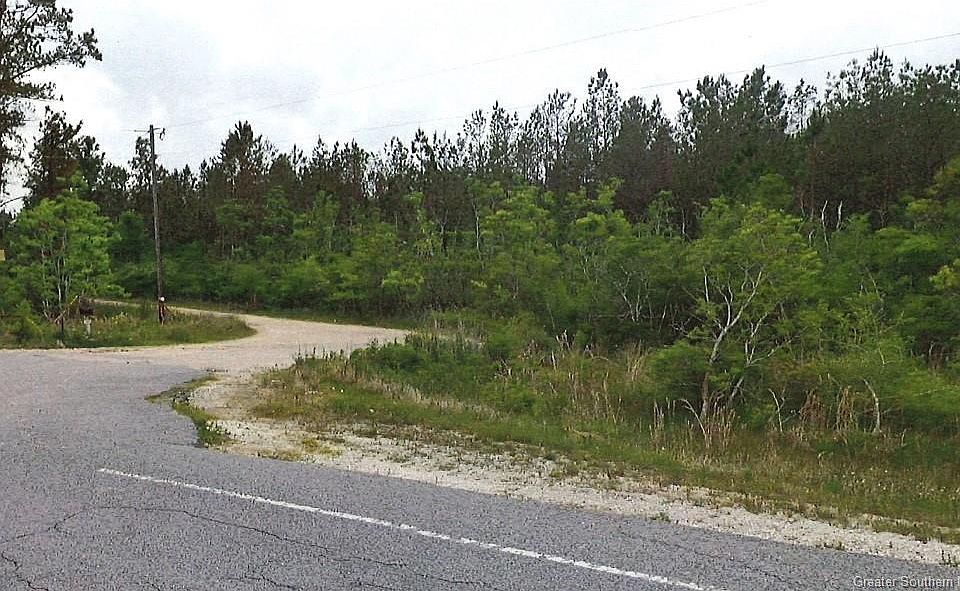 2nd image of 0 Holbrook Park Rd