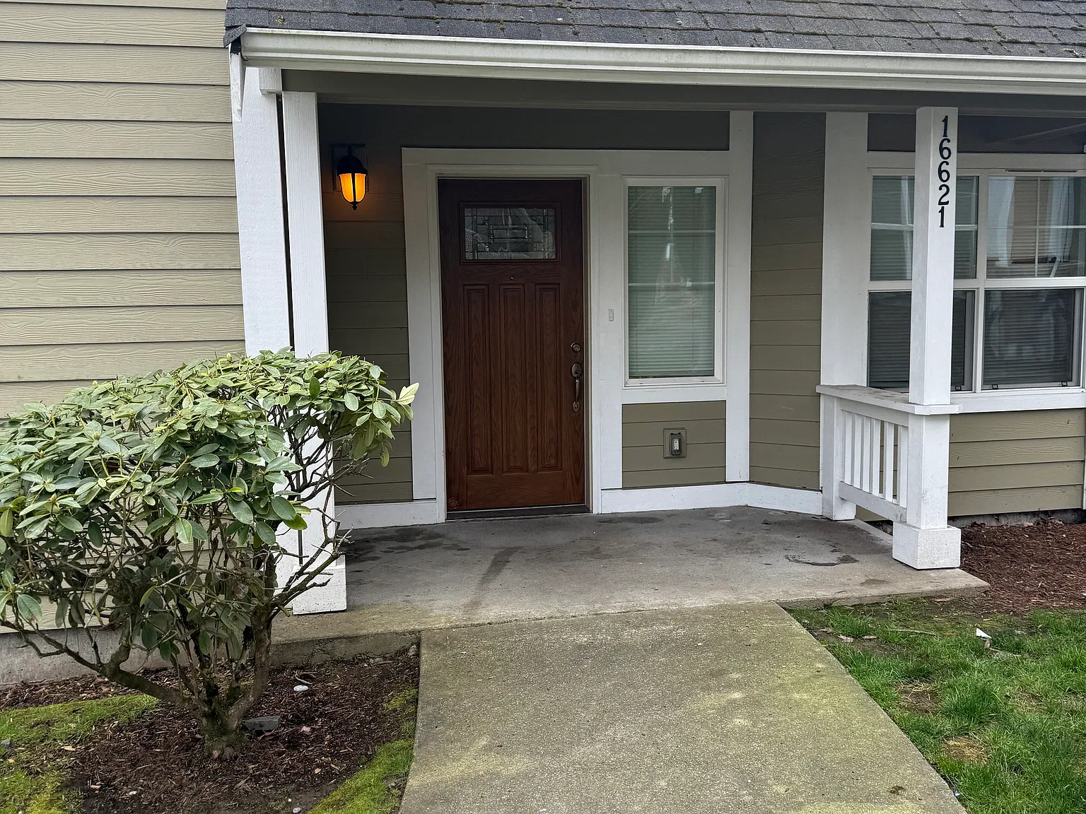 3 bed, 1466 sqft, $2,995 — Photo 2