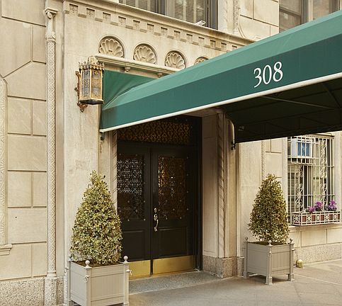 5th image of 308 E 79th St APT 15F