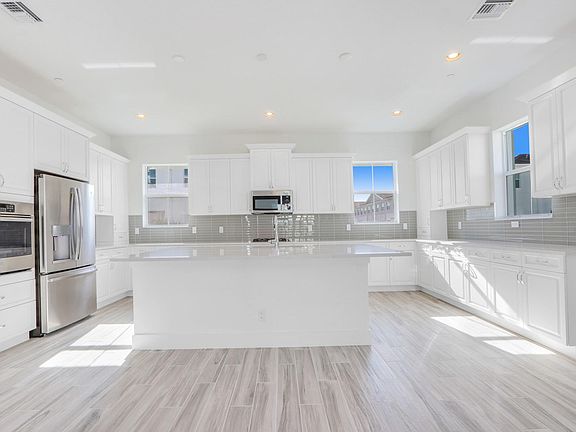 Home For Sale In Alton