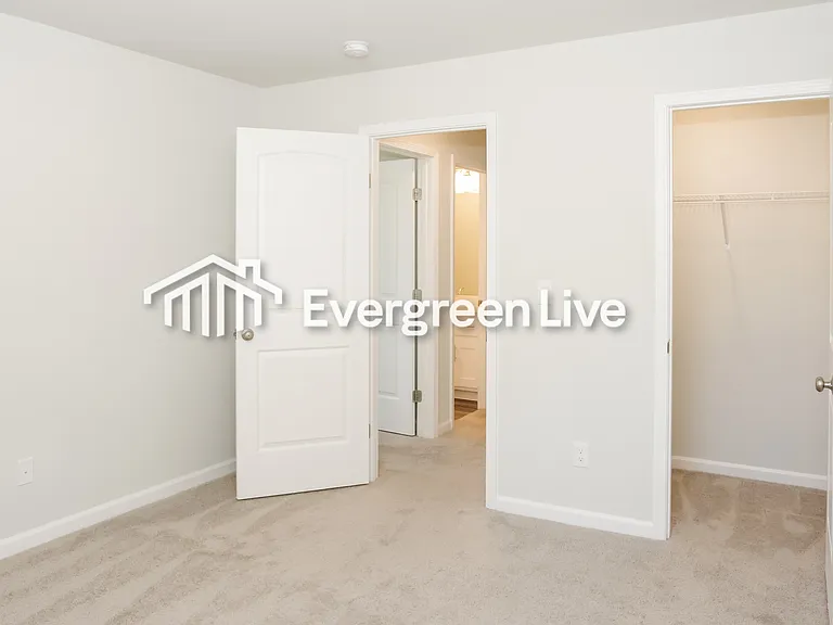 103 Waltrip Dr — Photo 12