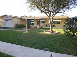 10401 NW 19th St, Pembroke Pines, FL 33026