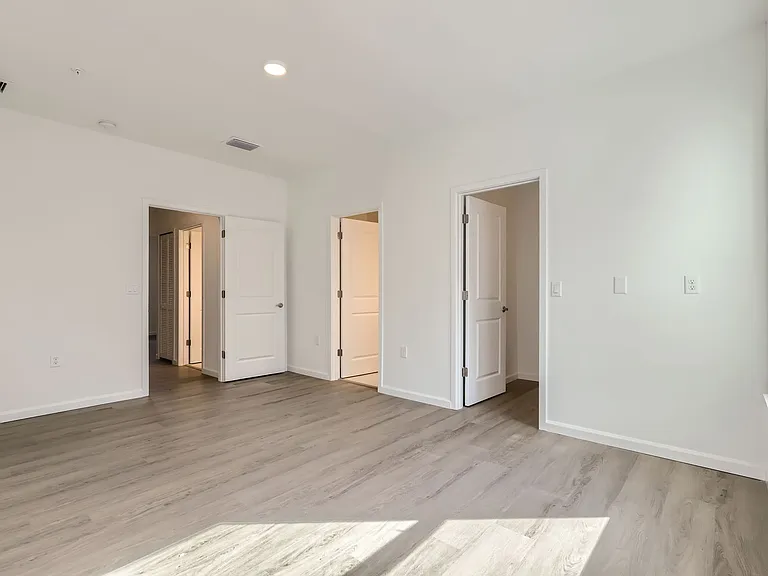 1217 Southstation Pl #502 — Photo 14