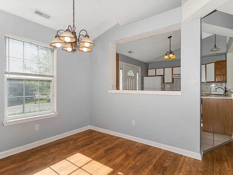 5755 Eden Village Dr — Photo 5