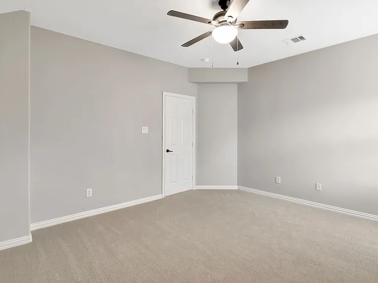 8901 Bent Tree Dr — Photo 36