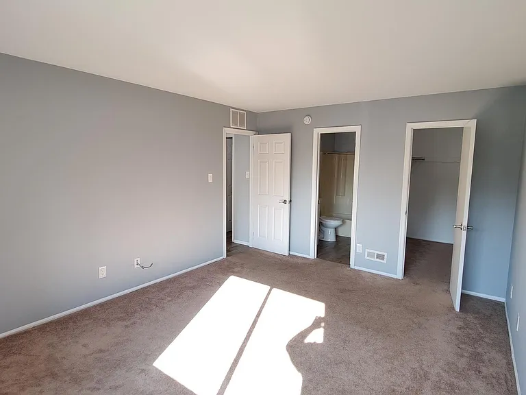 1602 Britton Pl — Photo 9