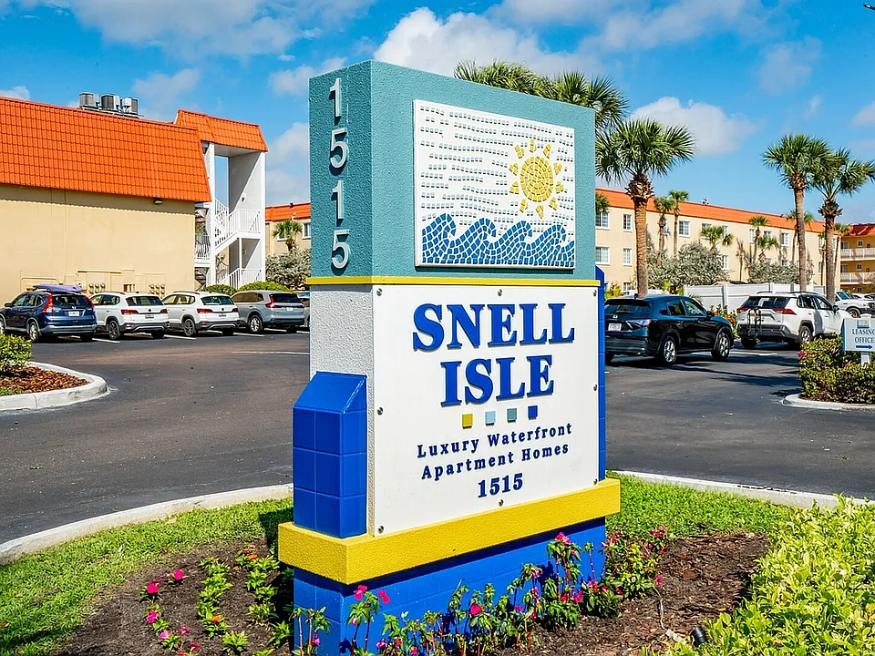 Snell Isle