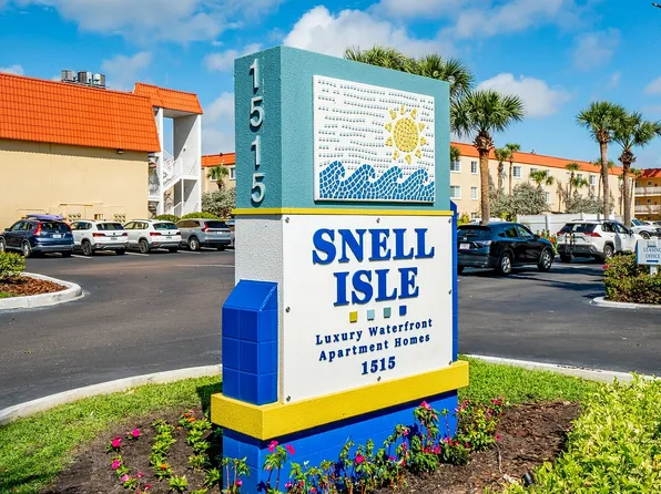 Snell Isle