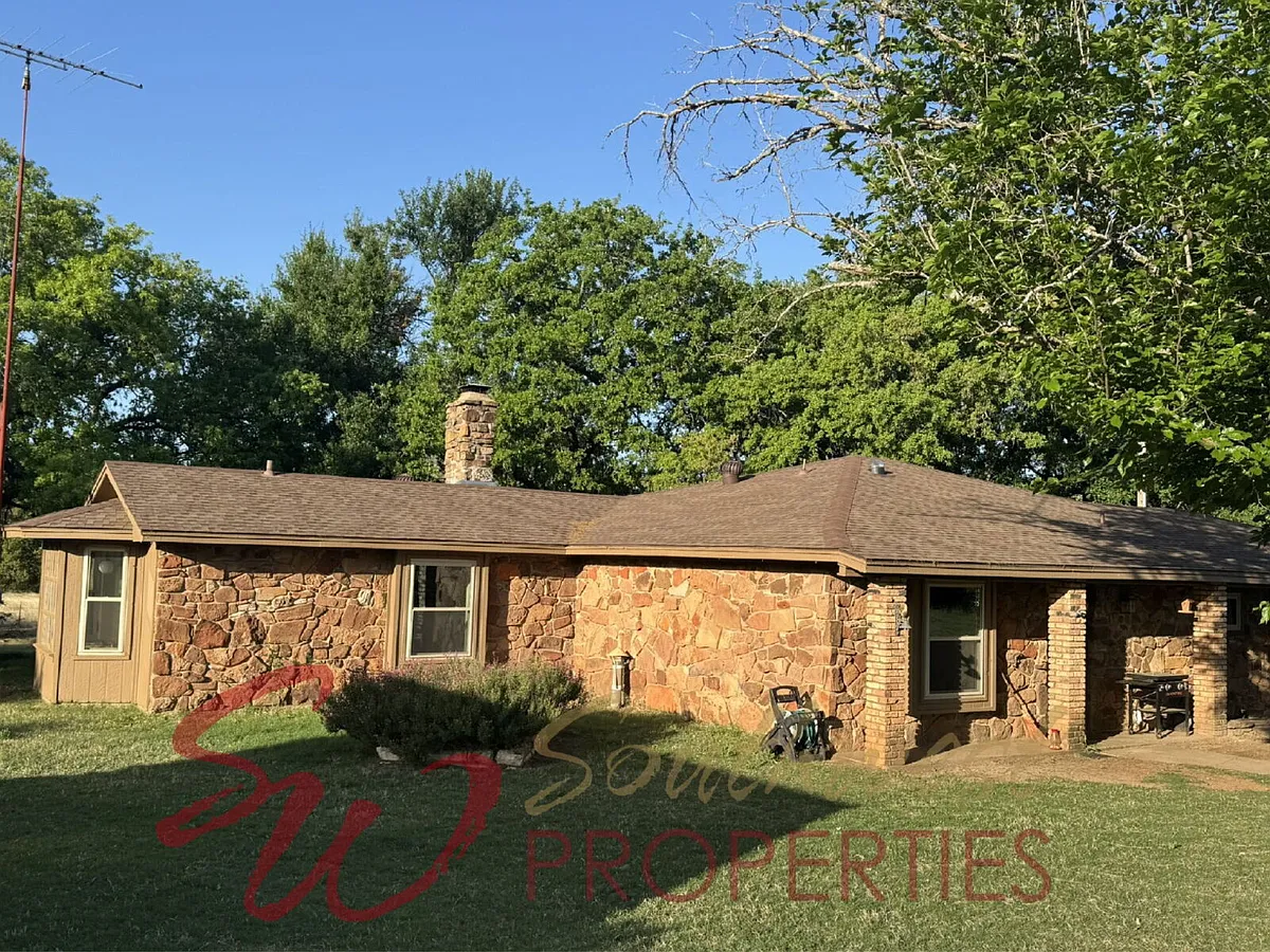 Building Photo - 20446 S FM 4