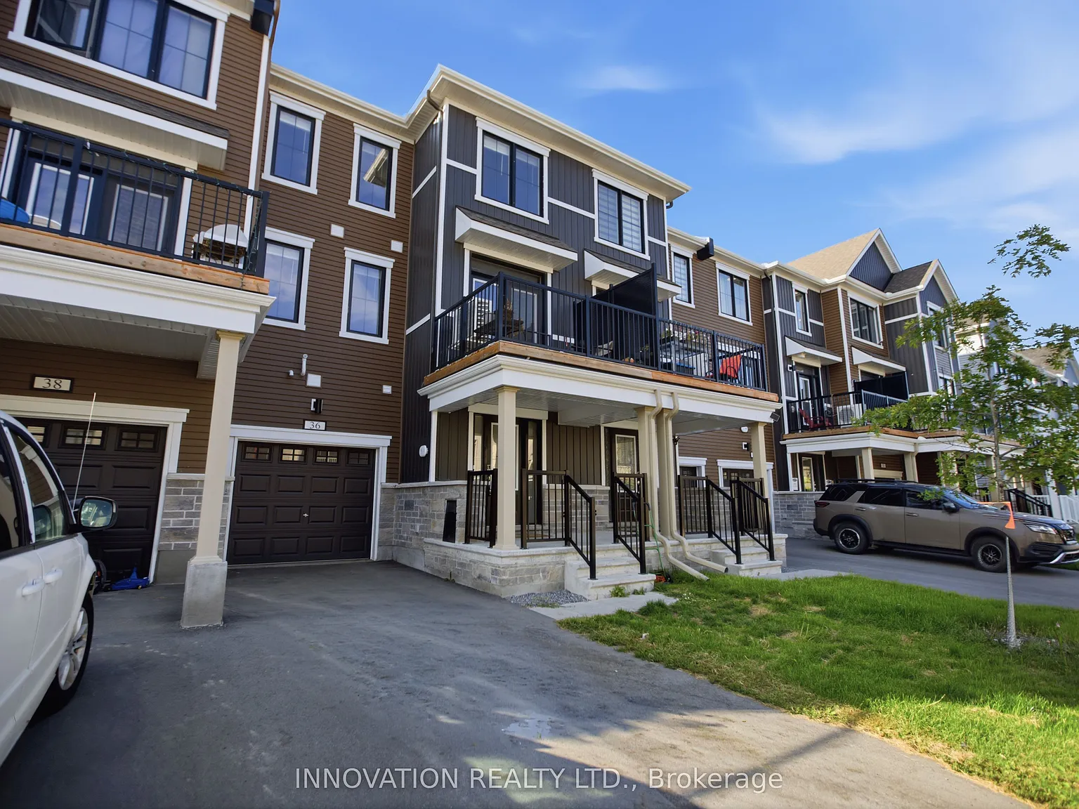 2 bed, $2,400 — Photo 2