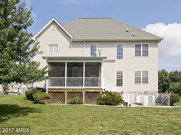 2nd image of 111 New Market Dr