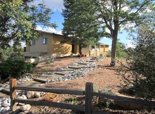 291 Cascabel St, Los Alamos, NM 87544