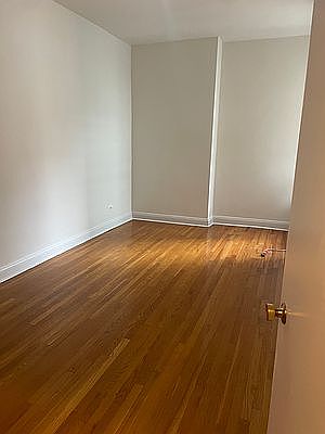 5th image of 808 W End Ave APT 1106