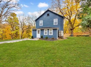 350 Old Post Rd, Marlboro, NY 12542