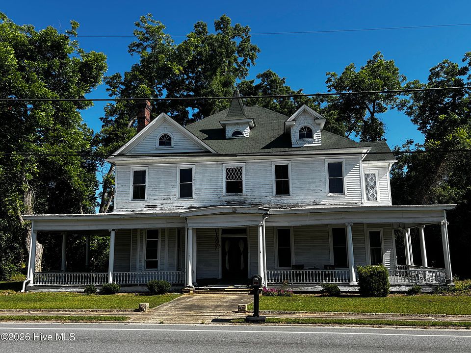 1st image of 316 Main Street