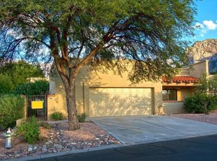 736 E Camino Diestro, Oro Valley, AZ 85704