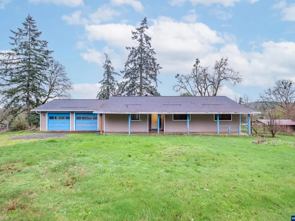 39142 Loma Dr, Scio, OR 97374