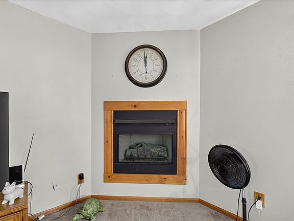 4th image of 5250 Jenkins Dr