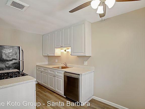 4th image of 1120 Laguna St APT 9