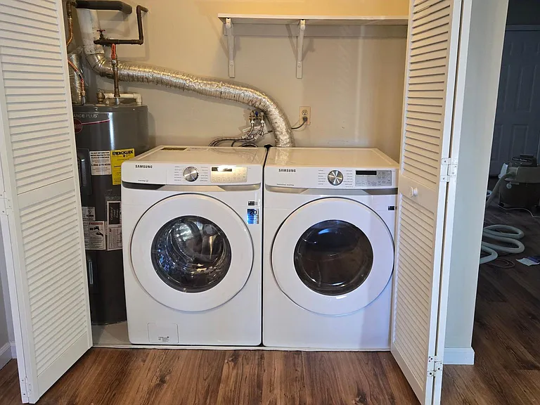 35 Ruth St #34 — Photo 9