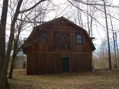 2nd image of 1098 Carhart Ln