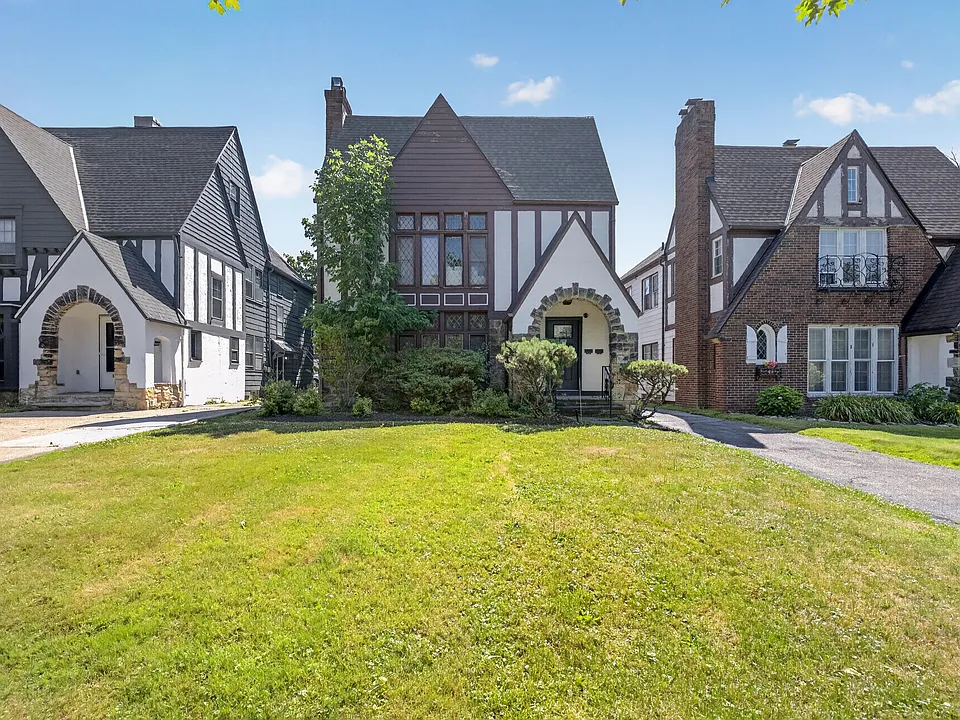 3561 Lynnfield Rd #1
