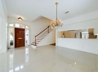 5627 Winsome Ln #A, Houston, TX 77057
