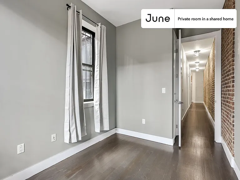 60 New York Ave #D — Photo 3