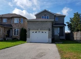 38 Lang Dr, Barrie, ON L4N 0W3