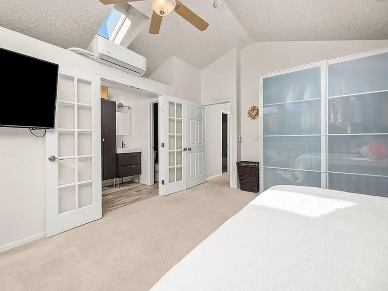 387 Oak Ln — Photo 24