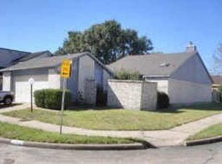 12802 Maxfield Dr, Houston, TX 77082