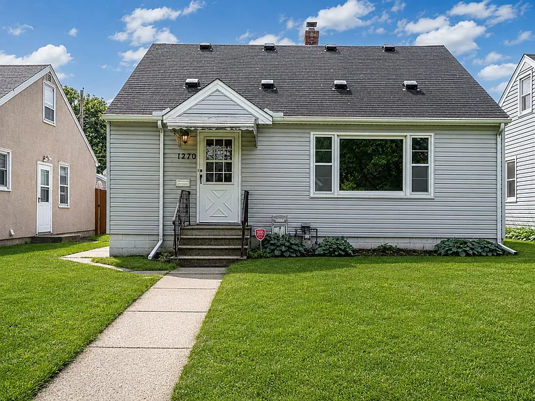 1270 Hubbard Ave — Photo 1