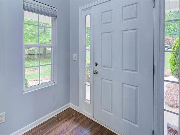 2nd image of 23 Pine Tree Dr