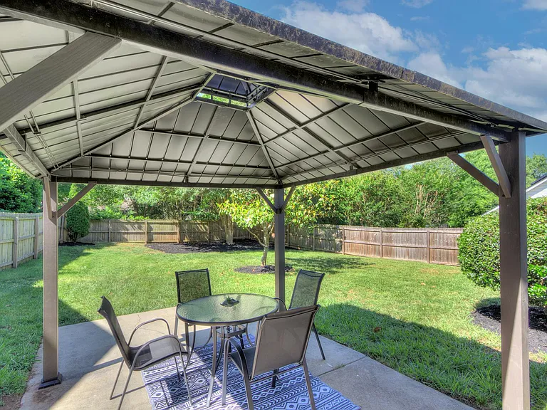 12320 Old Prairie Rd — Photo 4