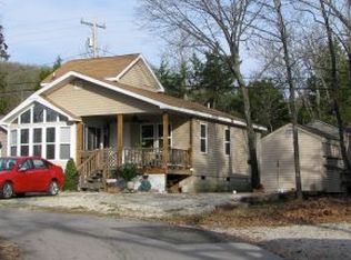106 Poison Ivy Ln, Hollister, MO 65672