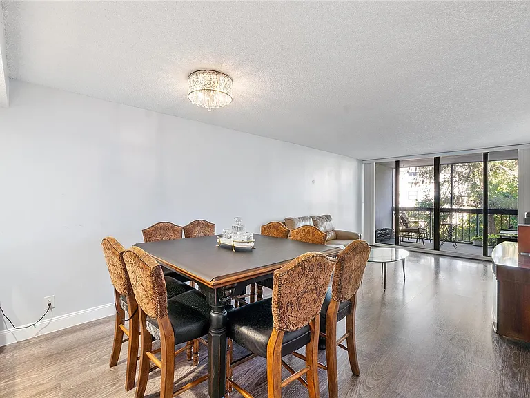 8437 Forest Hills Dr #203 — Photo 5