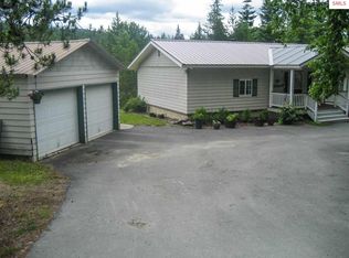 6395 Blacktail Rd, Careywood, ID 83809