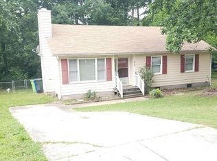 2912 Basswood Dr, Raleigh, NC 27610