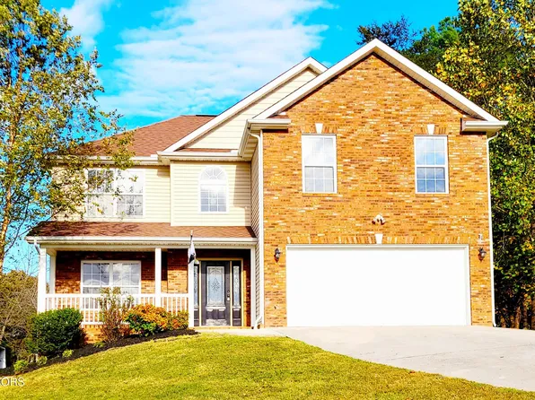 8126 Cambridge Gables Ln, Knoxville, TN 37938