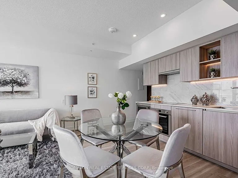17 Bathurst St #3810 — Photo 4