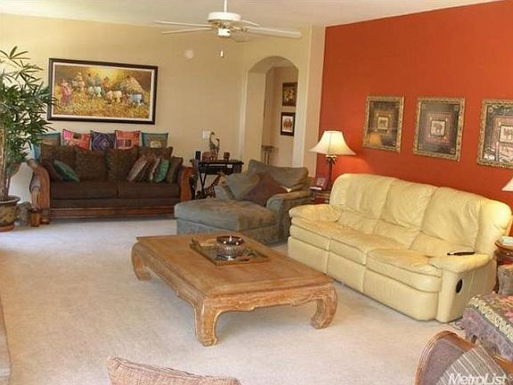 Formal Living Rm