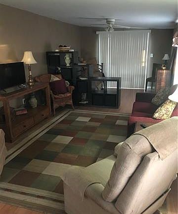 3rd image of 177 Marina Ln #37
