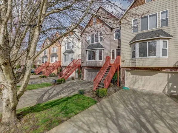 84 River Rock Ln Unit D, Woodland, WA 98674